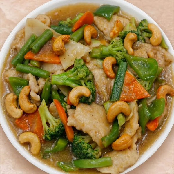 Chicken with Cashews (Family)